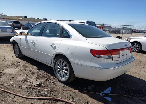 2006 Hyundai Azera Limited/Se from USA, damaged, VIN KMHFC46F26A096345